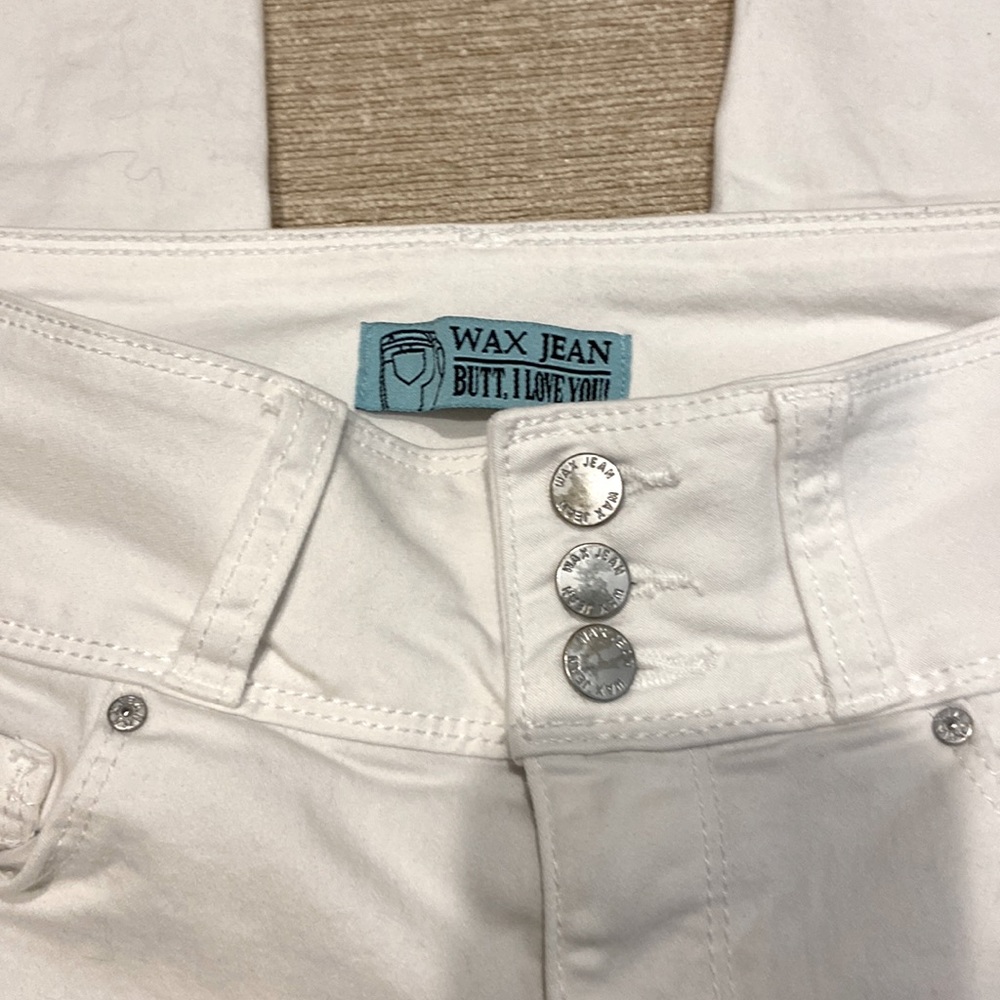 - 🌸2/$20🌸 WAX Jean White sz 1 excellent condition